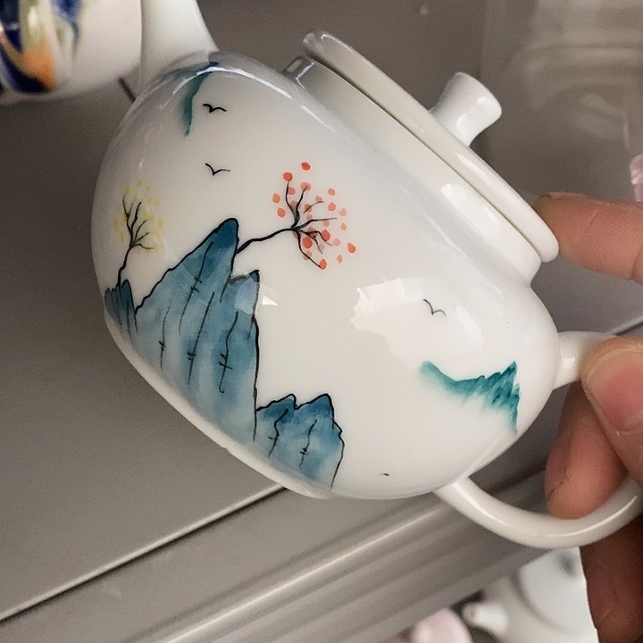 陶瓷艺术品及陶瓷制品