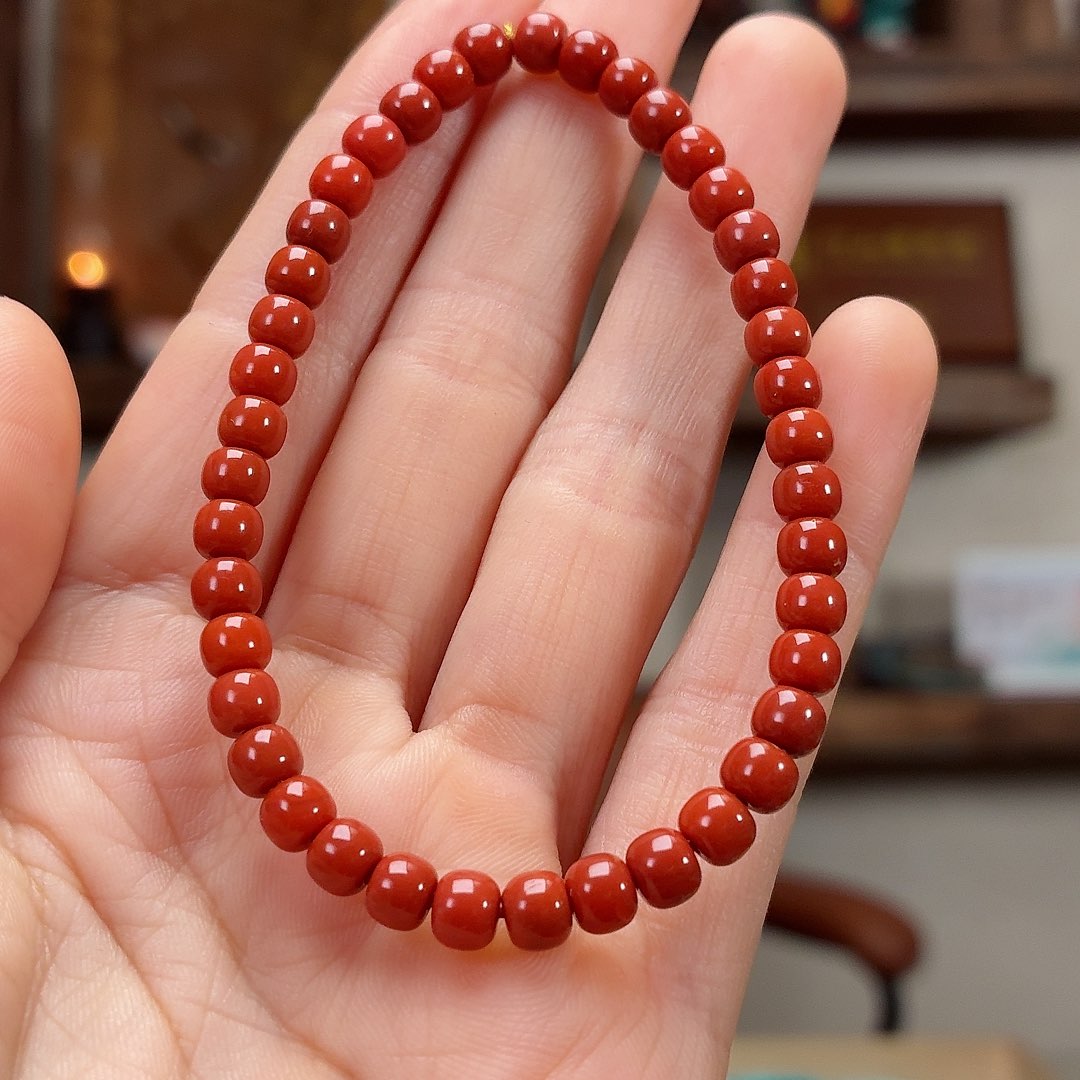 未镶嵌南红玛瑙珠宝奇石