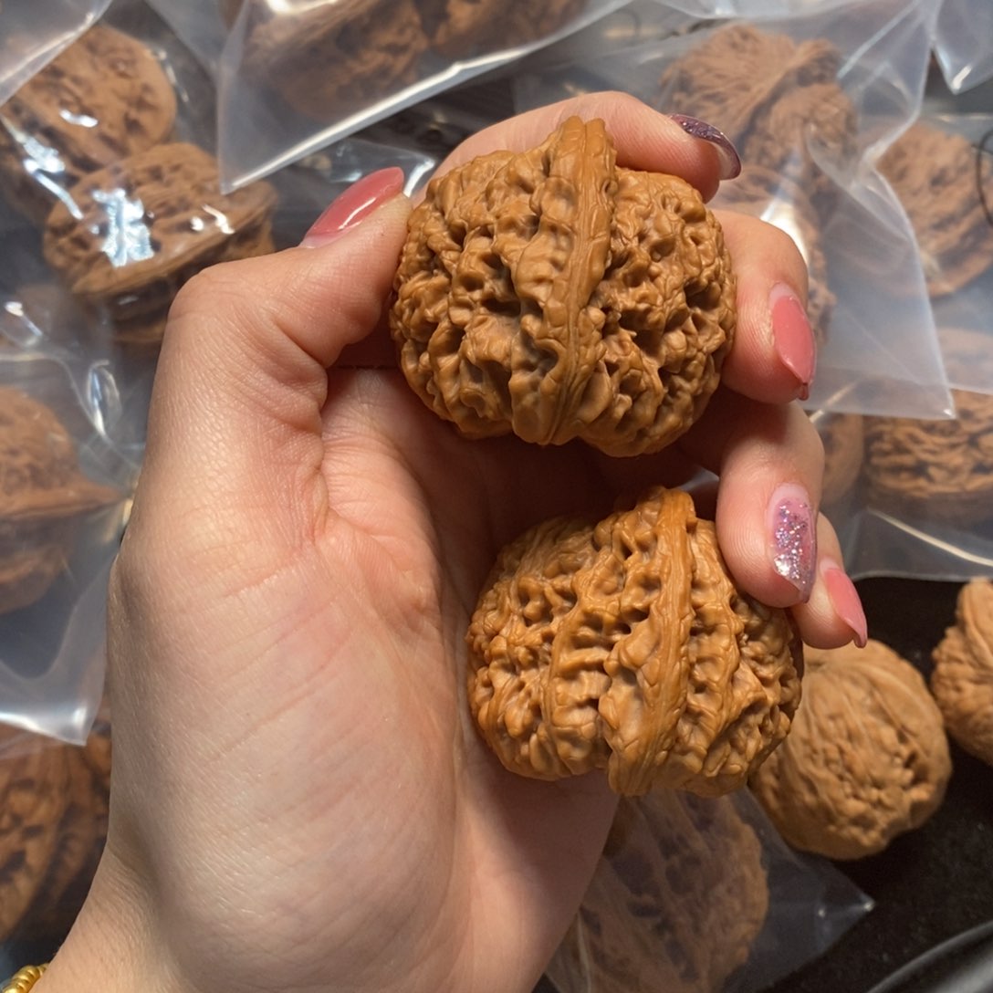 猴头核桃吊坠南疆456