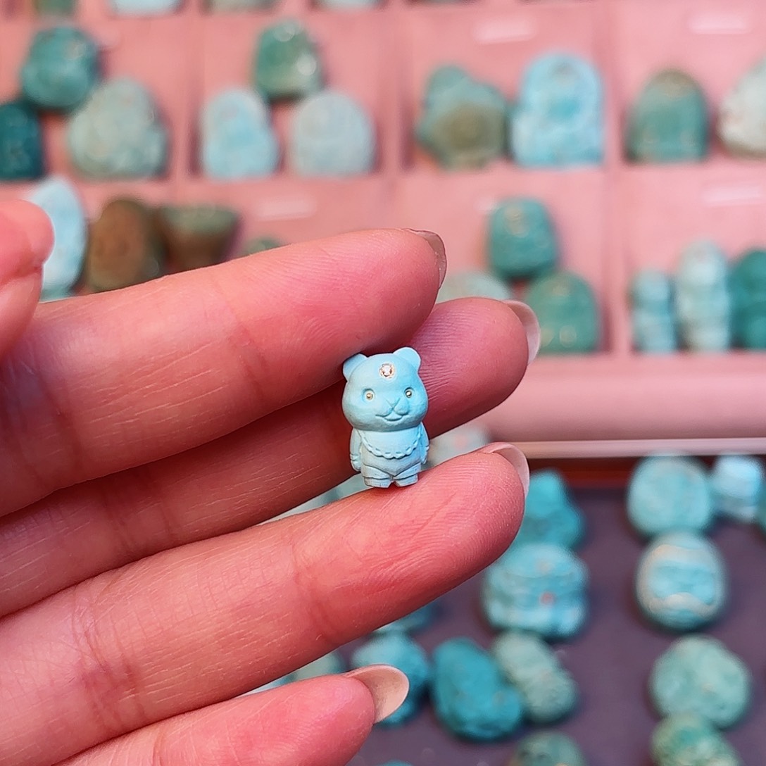 绿松石配饰未镶嵌