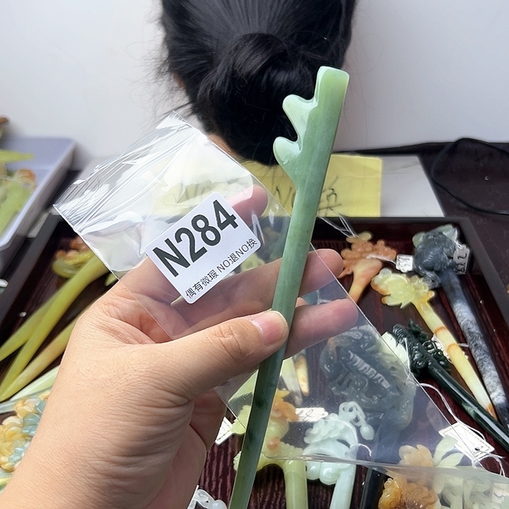 蛇纹石玉发饰合金可****）