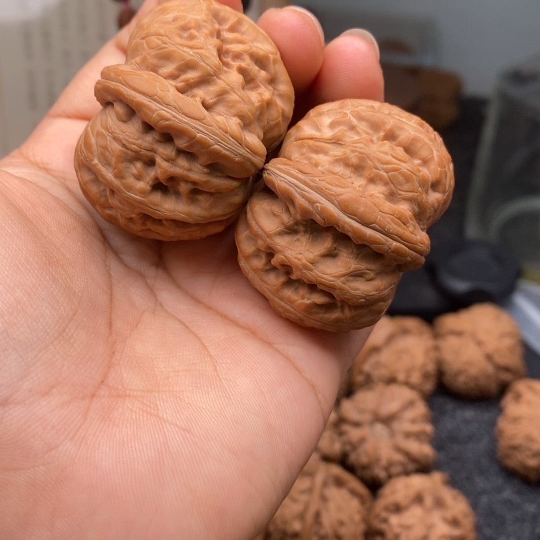 文玩核桃把件42元宝