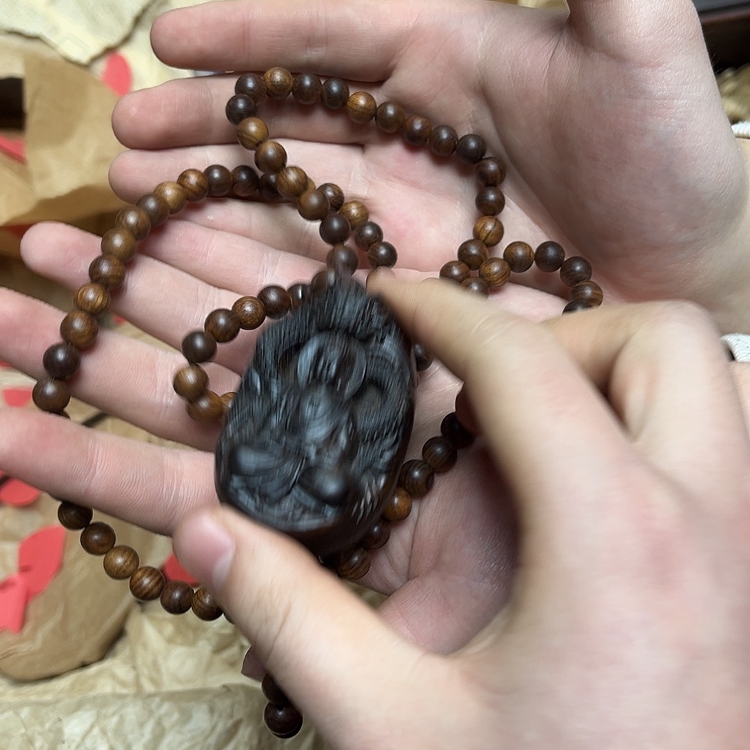 大叶紫檀（黑酸枝木类）