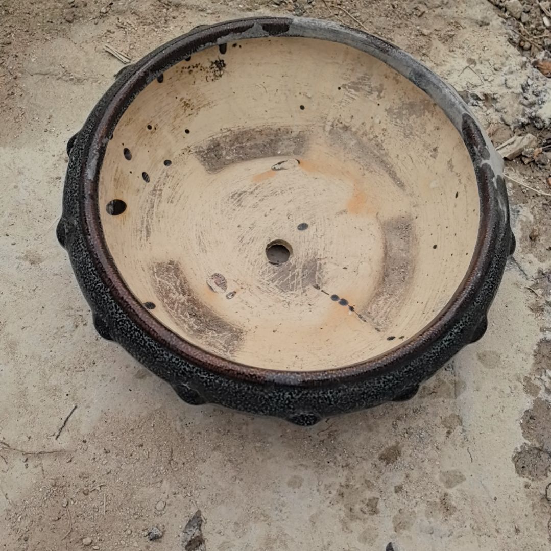 青花瓷花*鱼石湾公仔花盆一个