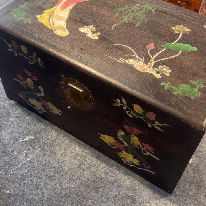 贡木箱的的的的的