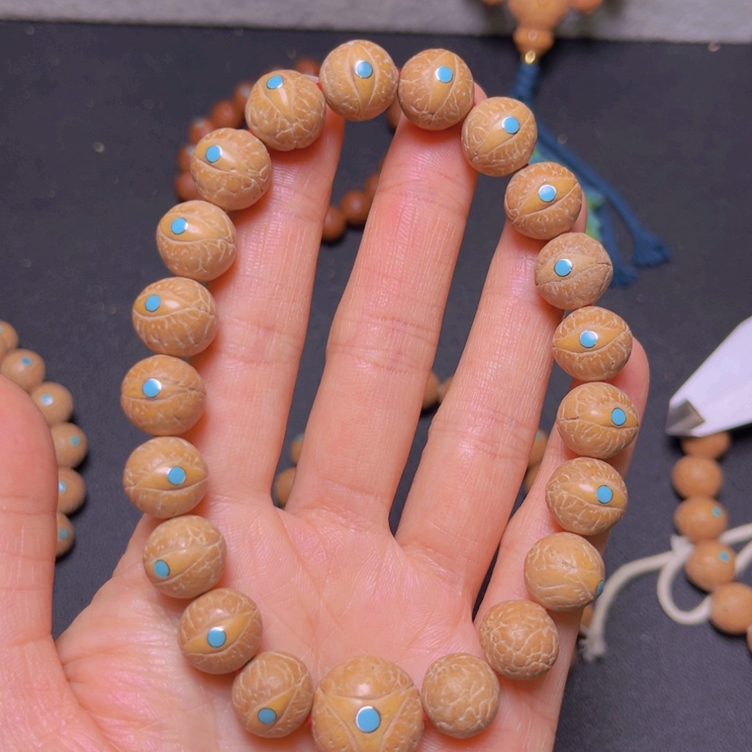 凤眼菩提吊坠12mm精品松丁手串