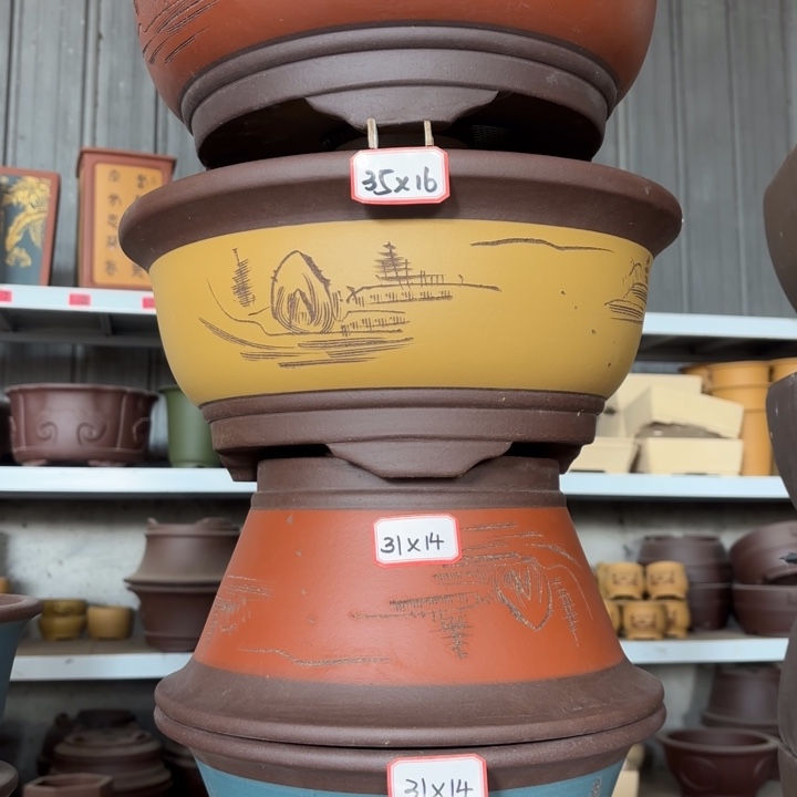 花盆紫砂100-4。            