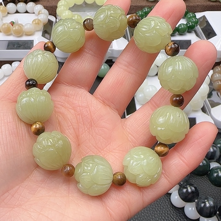 和田玉手串未镶嵌