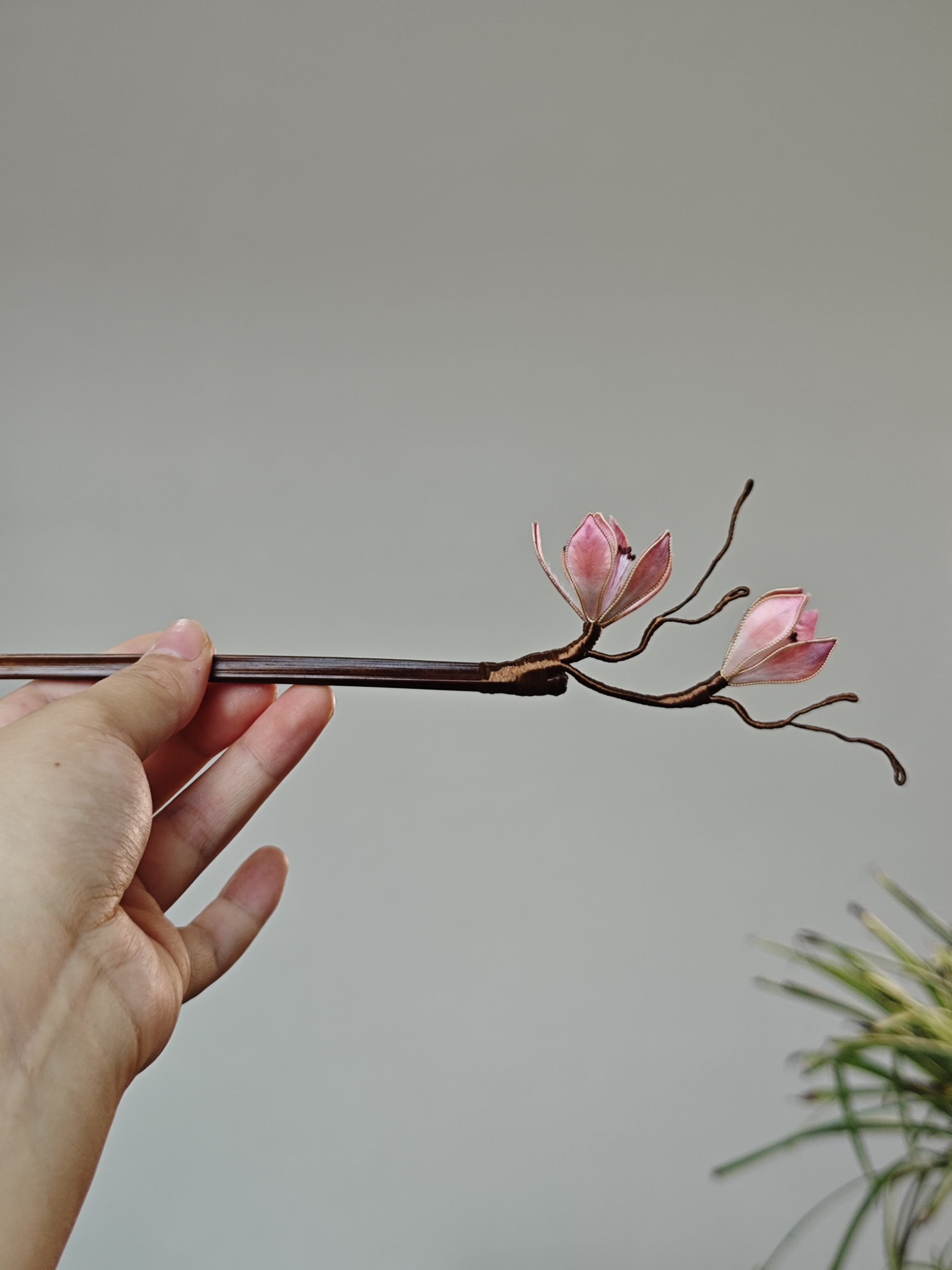 掐丝粉玉兰，非遗绒花发簪