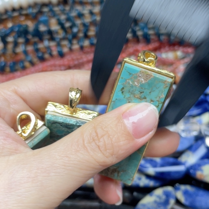 玛瑙/玉髓合金珠宝半成品一个23x54m湖北松吊坠