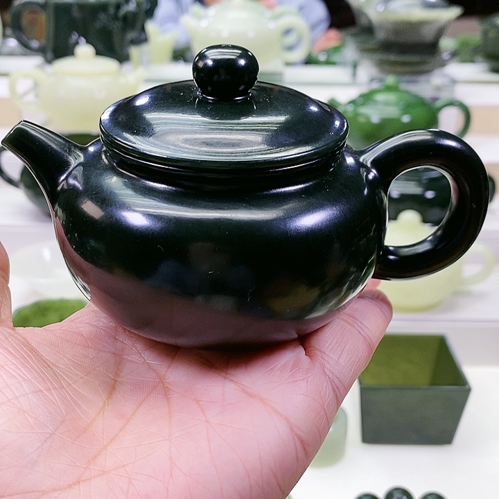 未镶嵌和田玉挂件茶壶220m l