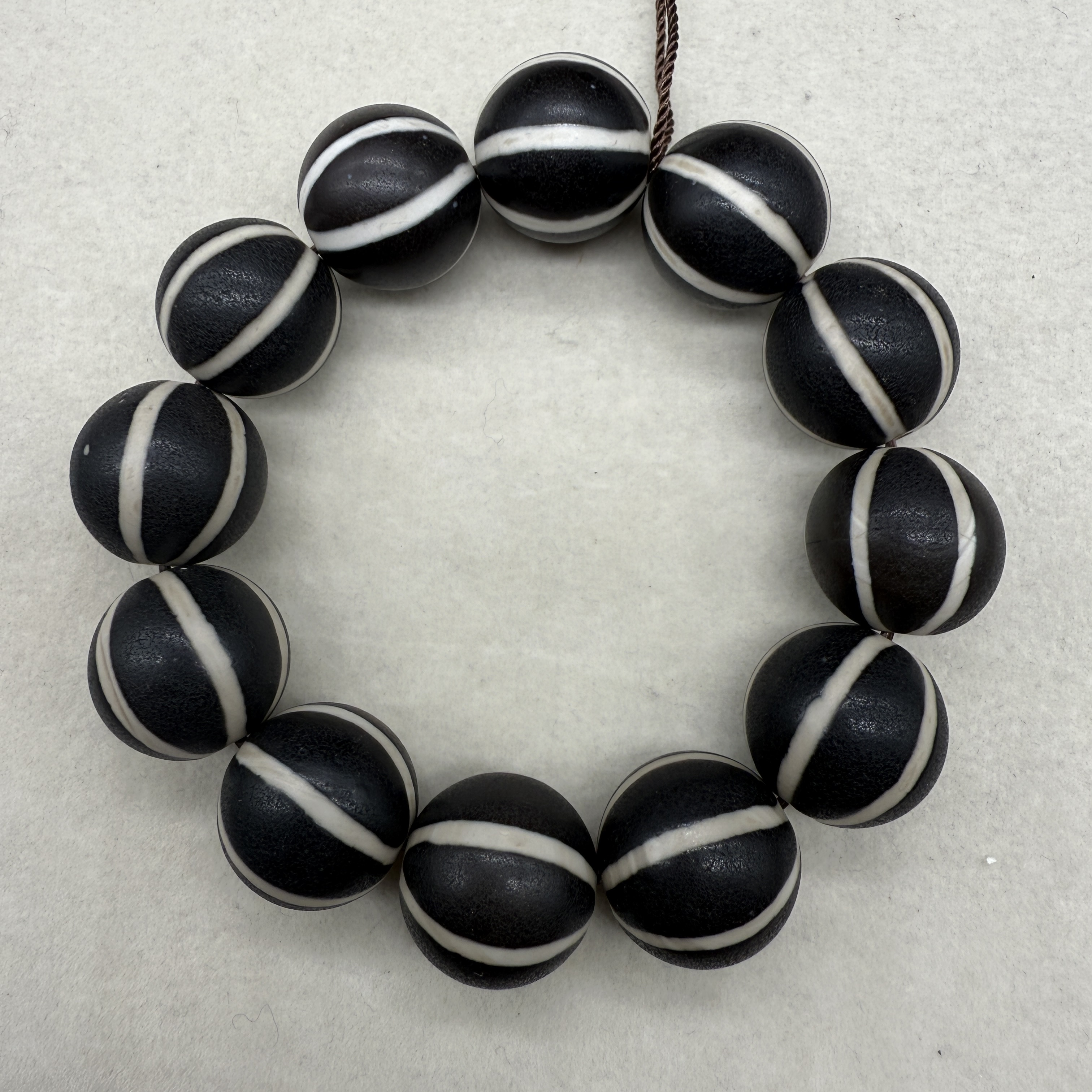 DZ7985老型风化纹 瓜珠 手串