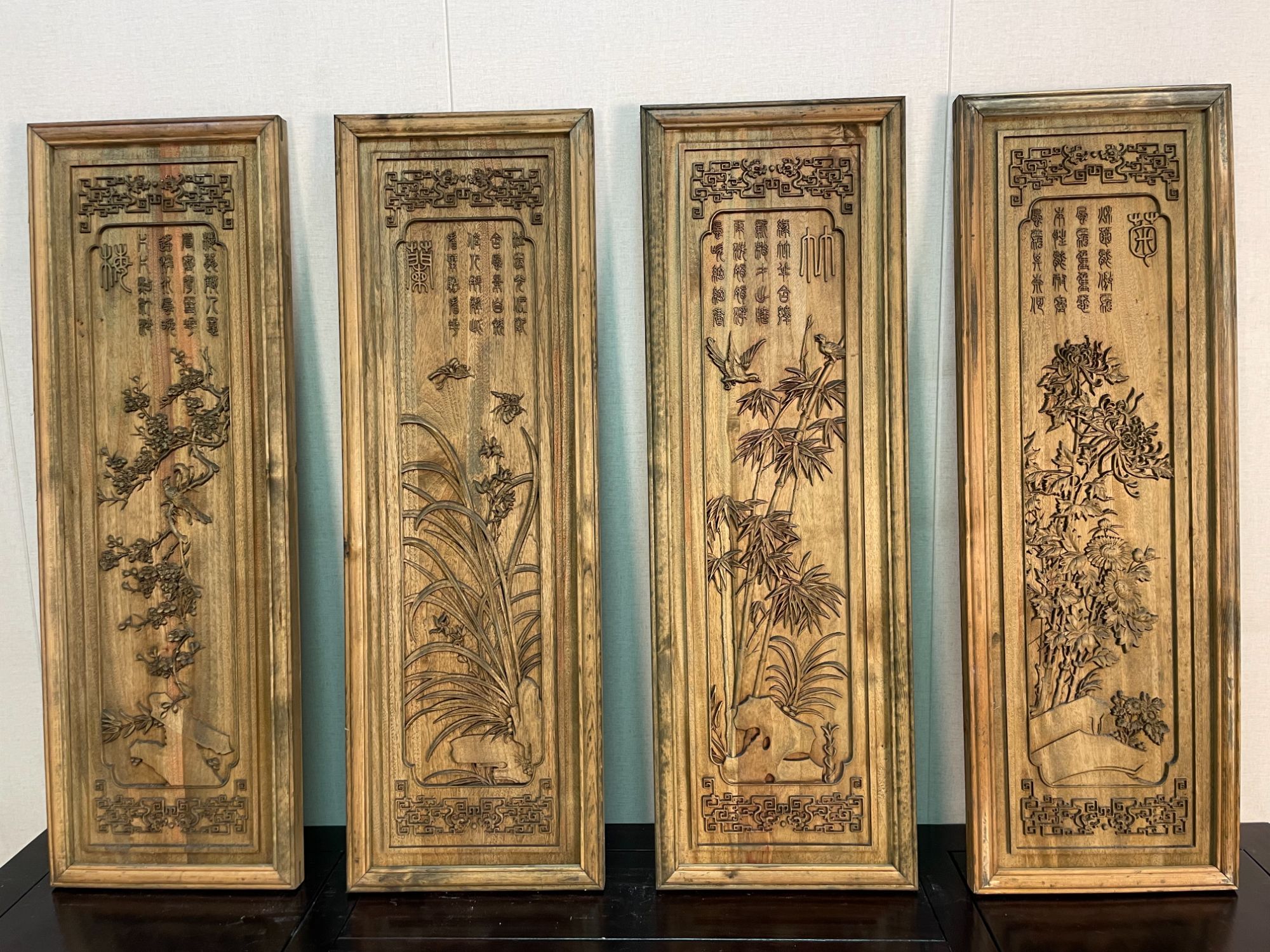 木雕香樟木客厅挂画中式实木仿旧处理4件套梅兰竹菊93X31