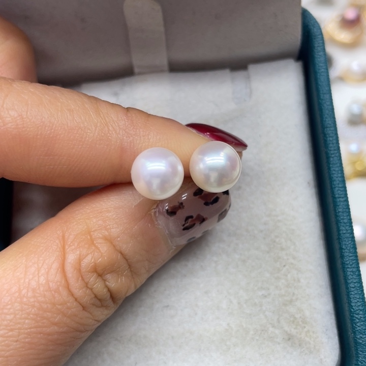 海水珍珠耳饰18K金镶嵌