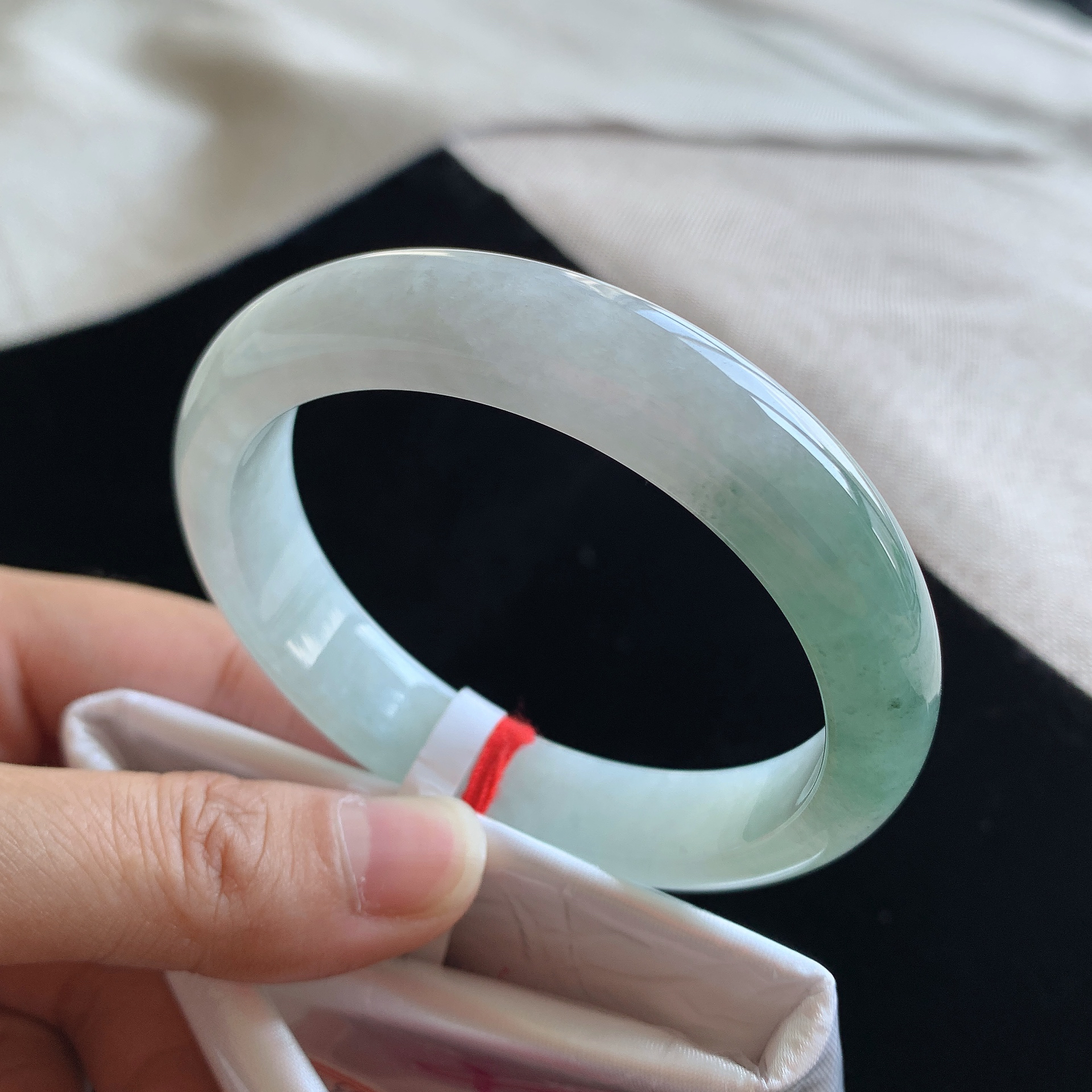 56圈缅甸天然翡翠手镯403-13-4