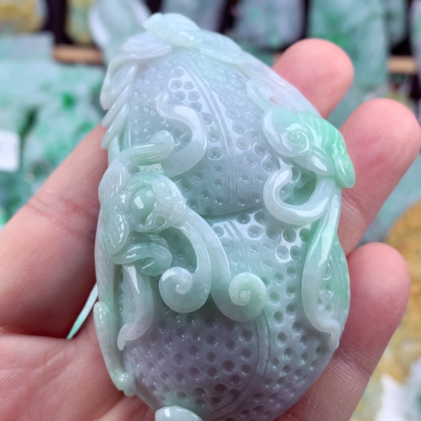 【闪购商品】翡翠吊坠(不含链)未镶嵌