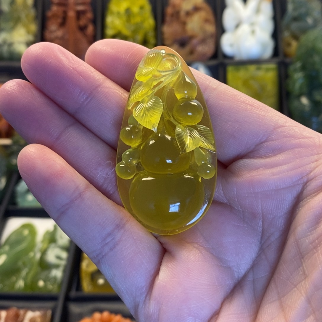 蛇纹石玉合金颈饰