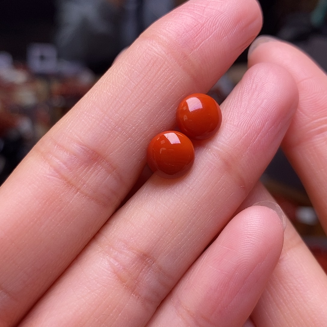 南红玛瑙耳钉18K金镶嵌青**华