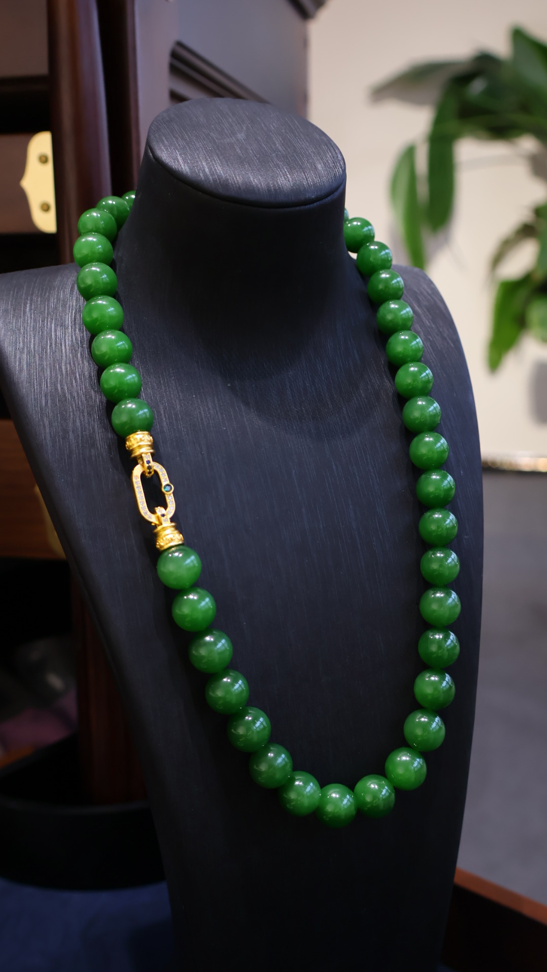 俄七和田玉碧玉老料12mm女神项链