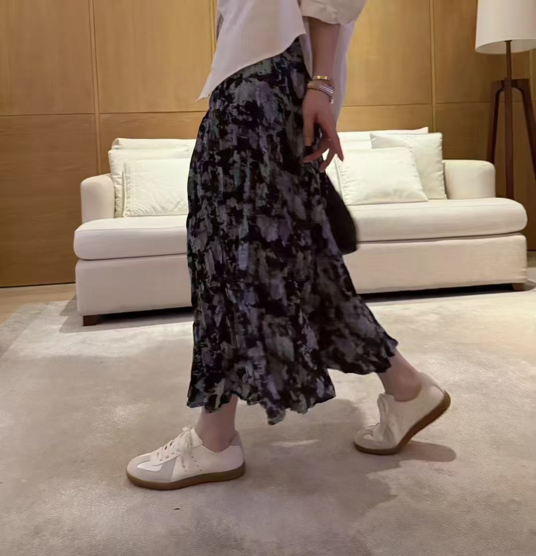 碎花高腰显瘦半身裙气质百搭雪纺大摆遮胯中长裙春夏新款