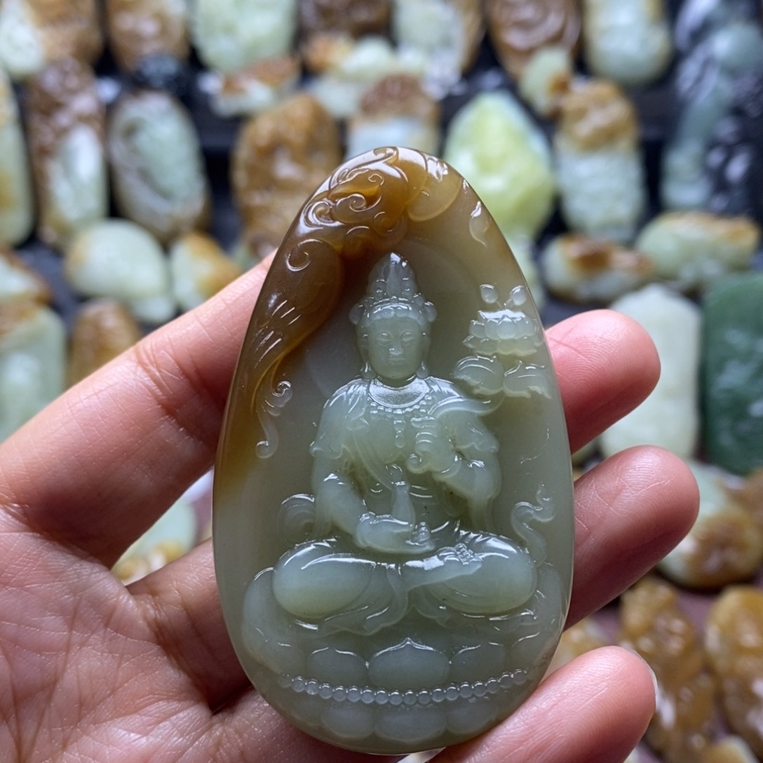 吊坠(不含链)未镶嵌和田玉（糖玉）