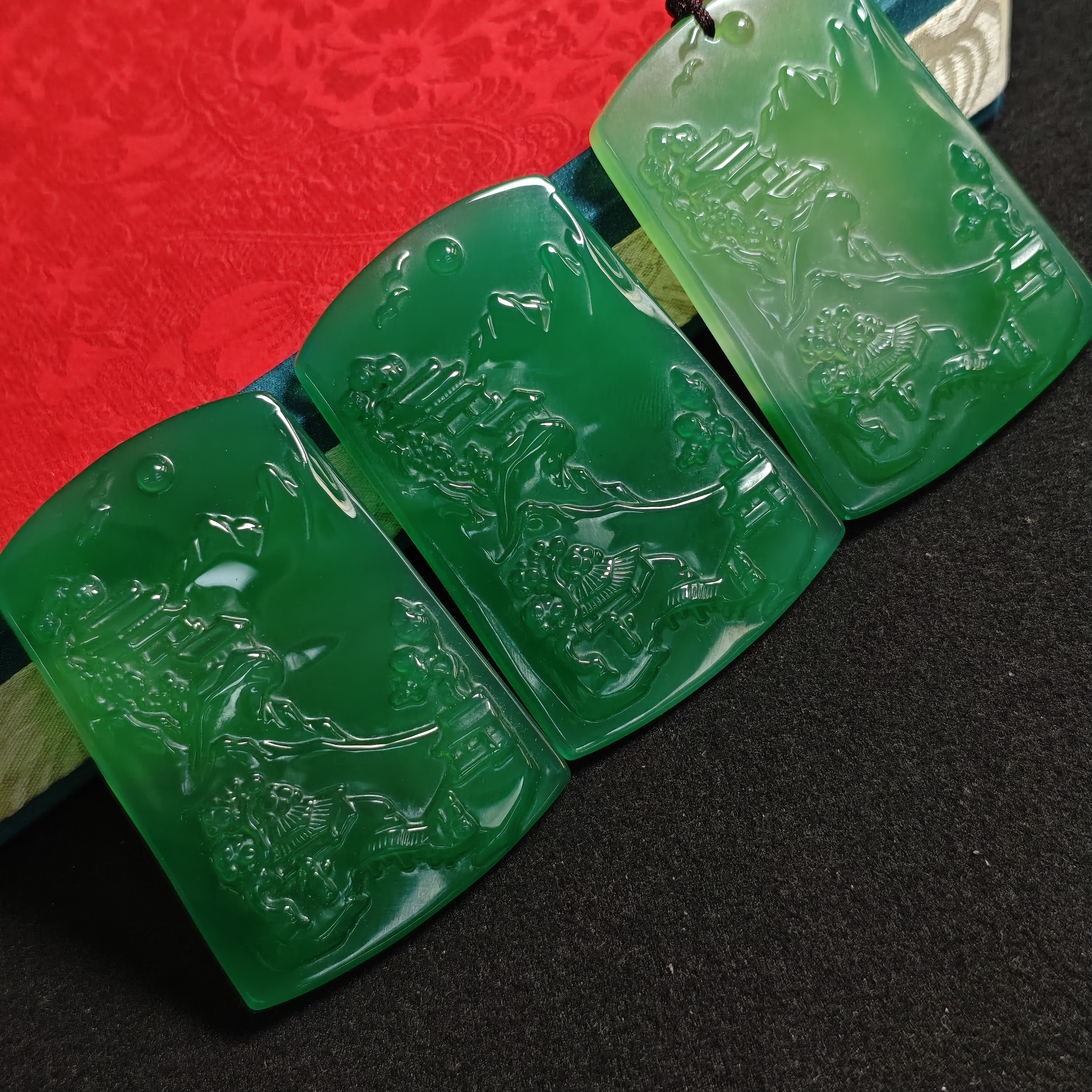 极光绿山水吊坠317(多样性发)(拍一发一)f