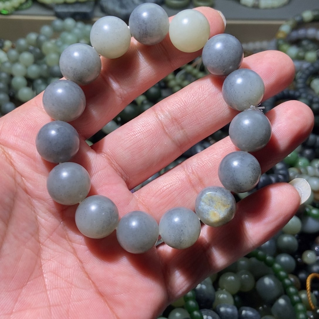 和田玉手链未镶嵌