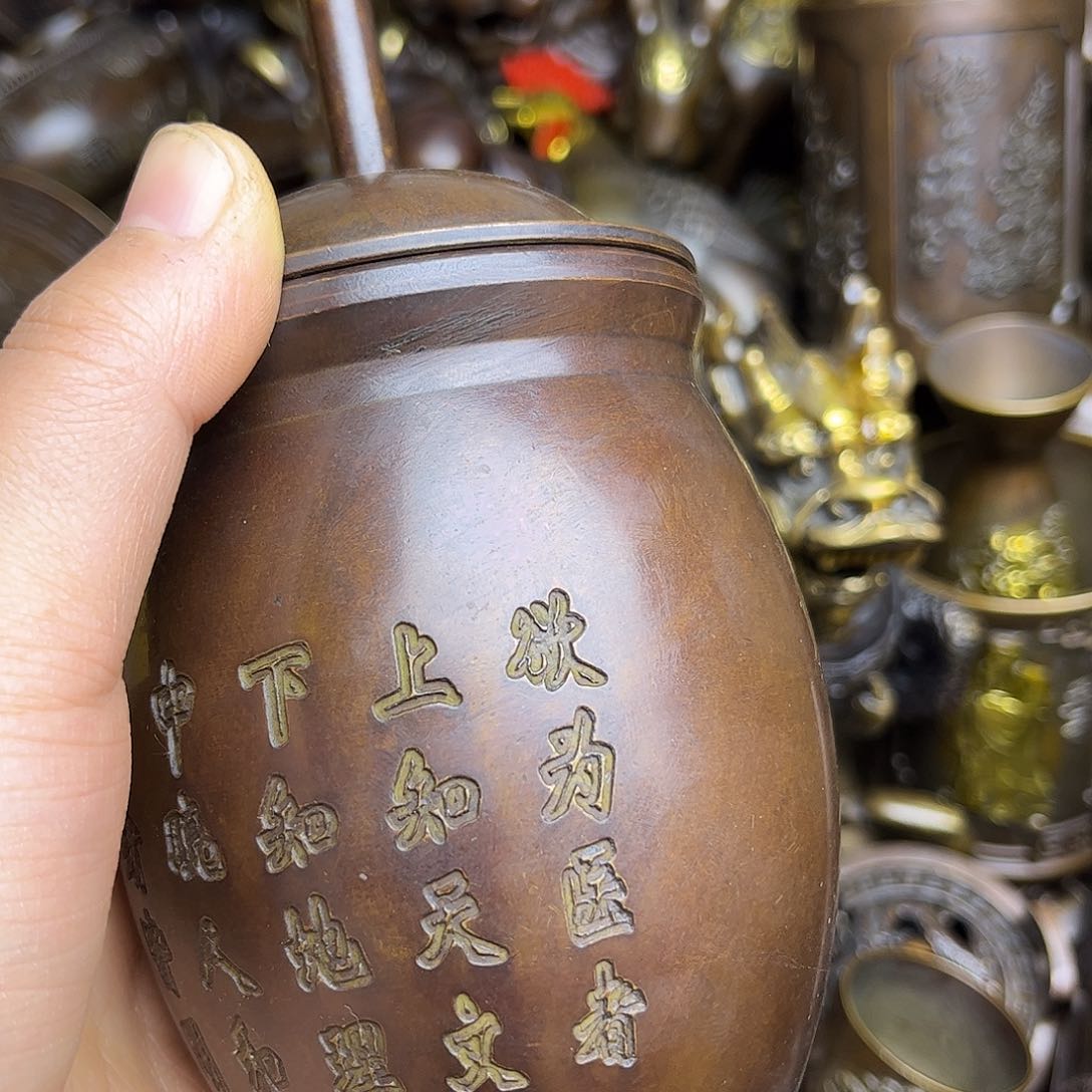精美铜器，做工精致