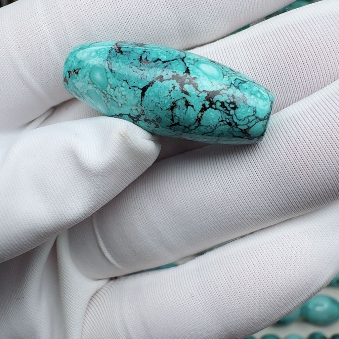 绿松石原矿绿松石未镶嵌