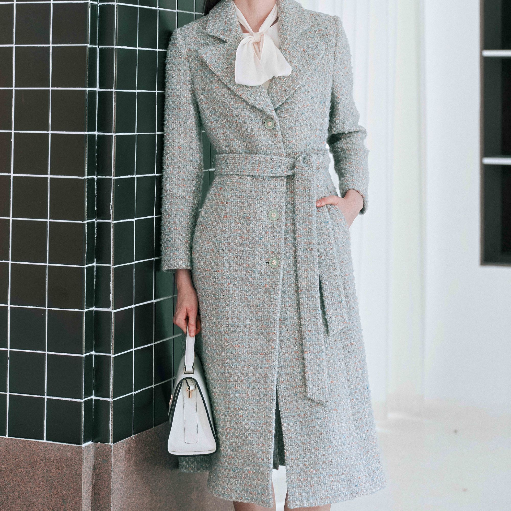 2025秋冬厚款保暖长袖毛呢外套收腰大衣粗花呢MOGD04WLC043T91