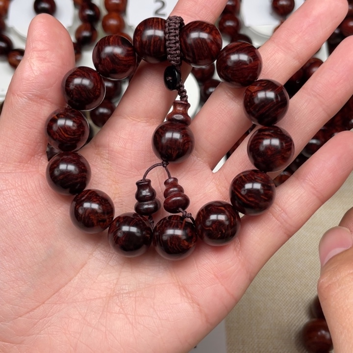 陈***浪黄花梨/降香黄檀1.6