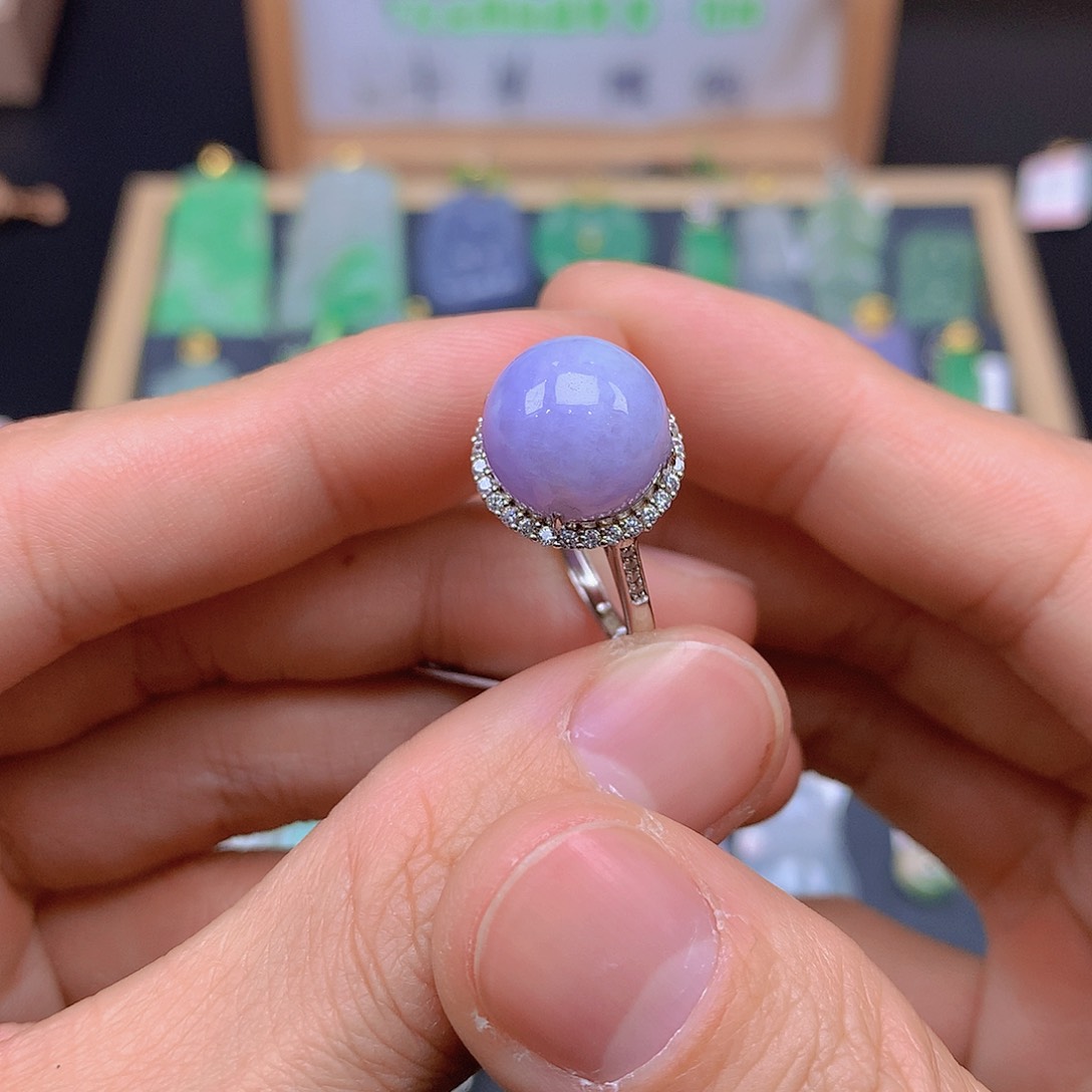 翡翠颈饰未镶嵌无*～翡翠