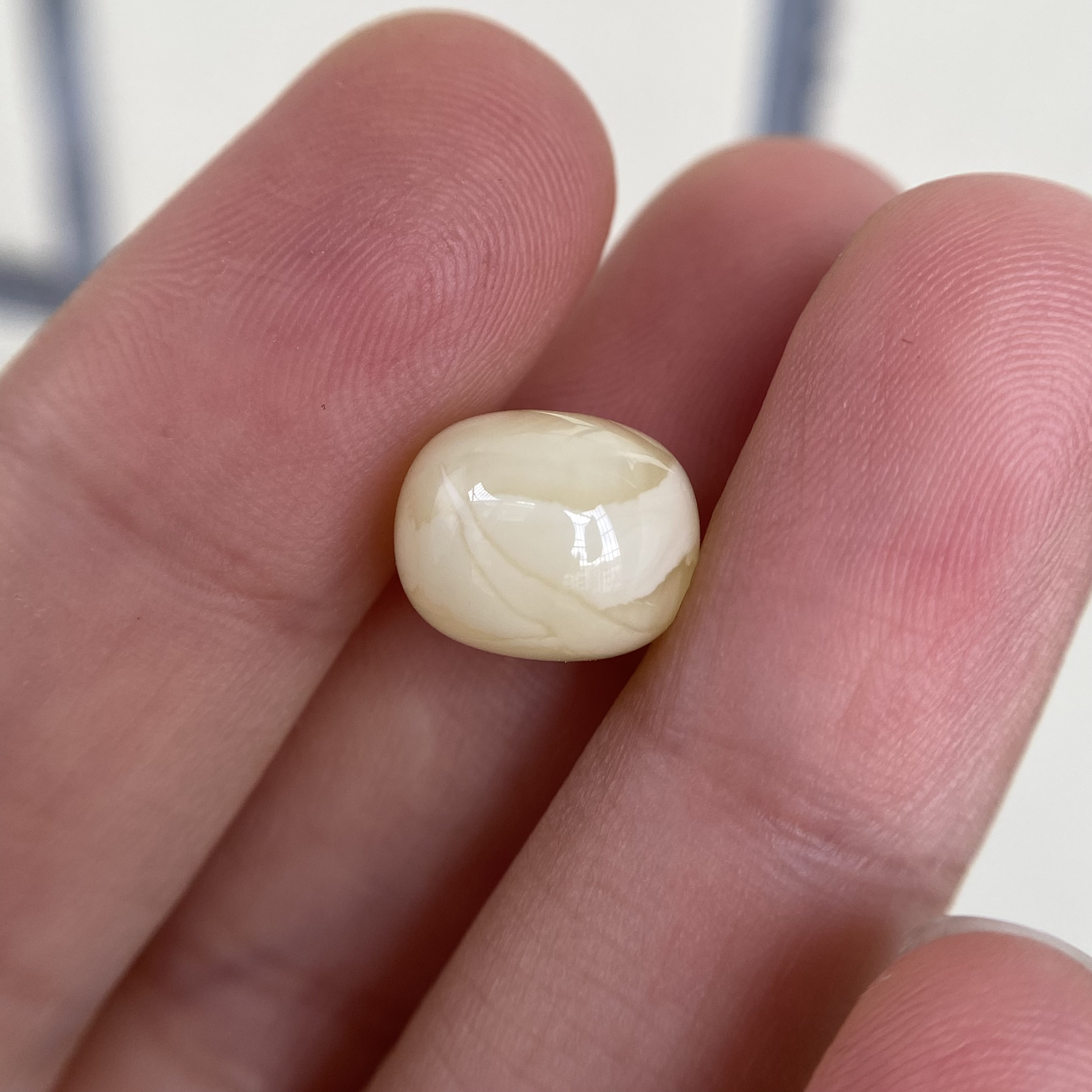 蜜蜡飘花墩子配饰11.4×9.2mm，飘花无优化杂裂保天然
