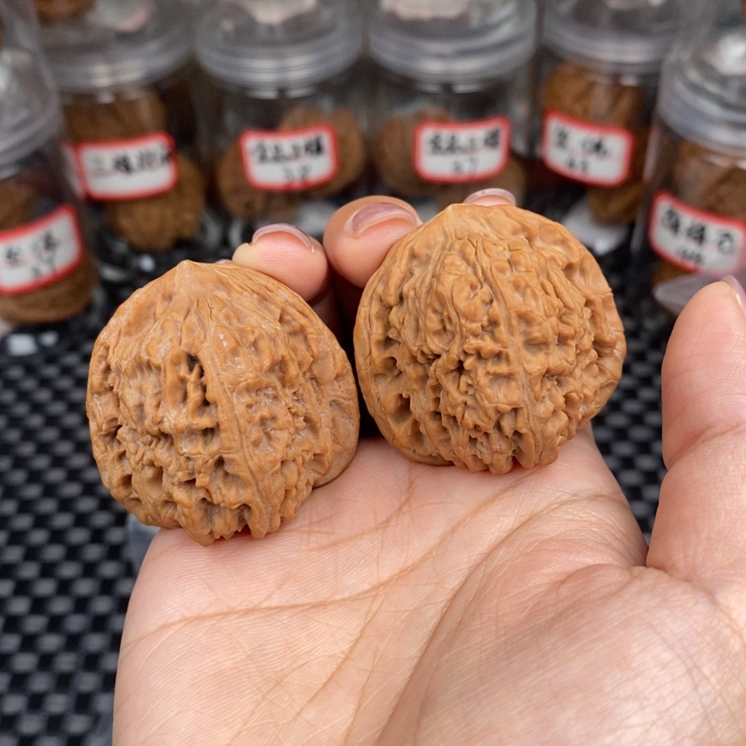 桃核吊坠40南疆石全品