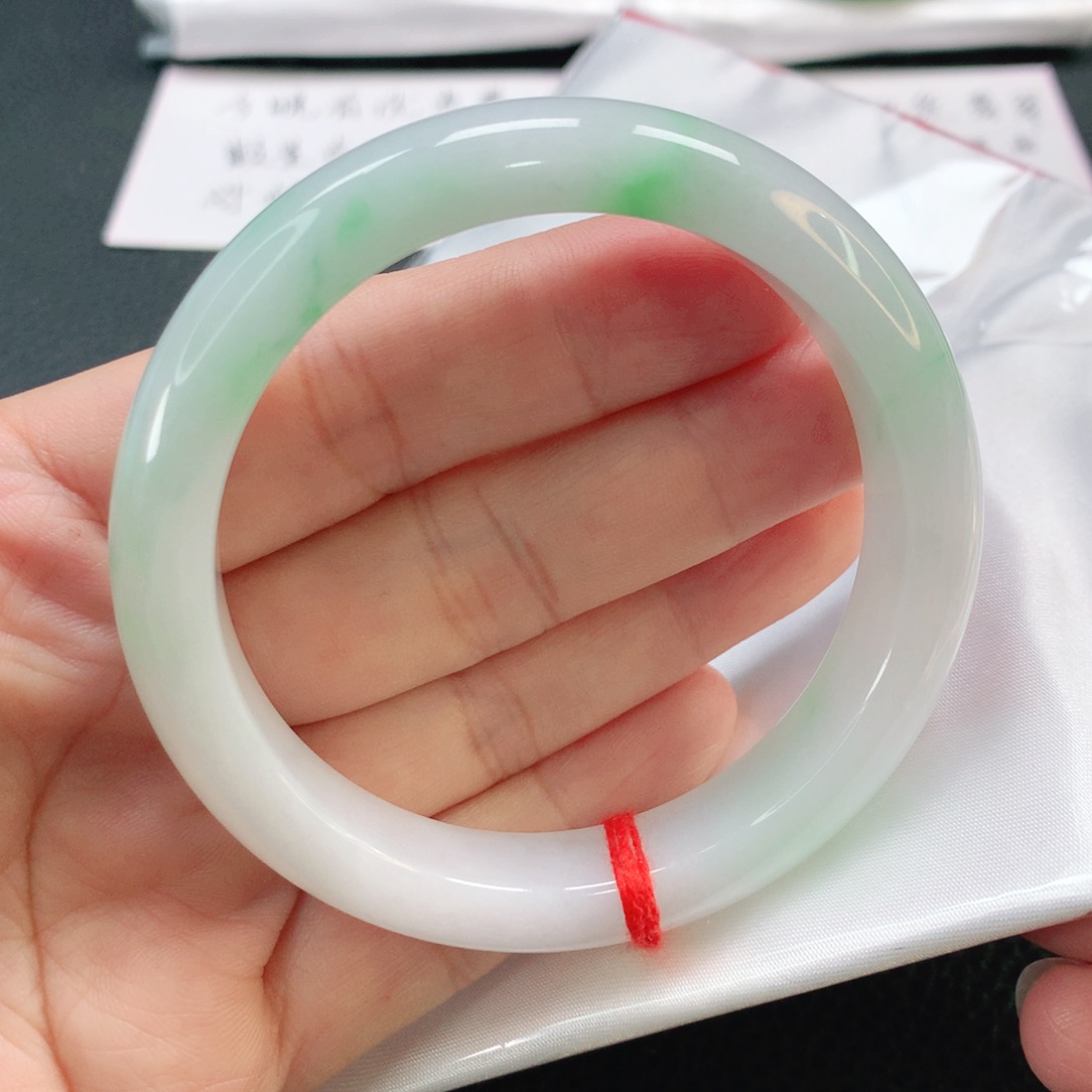 未镶嵌手镯翡翠56正