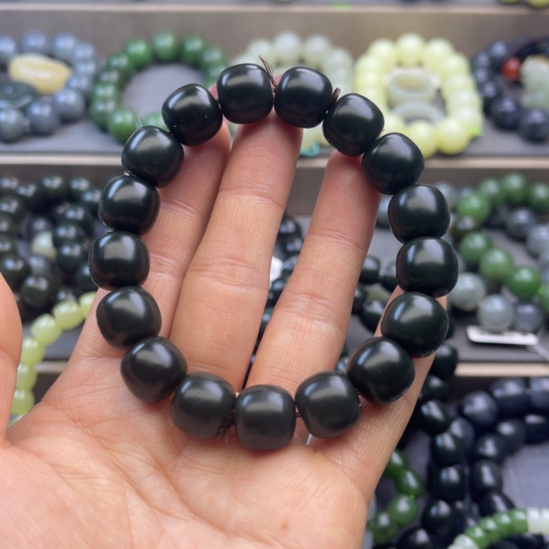 和田玉手链未镶嵌