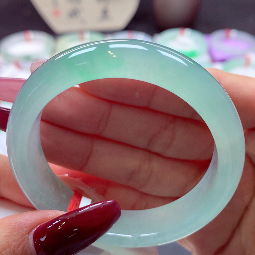 翡翠手镯未镶嵌正圈53号66