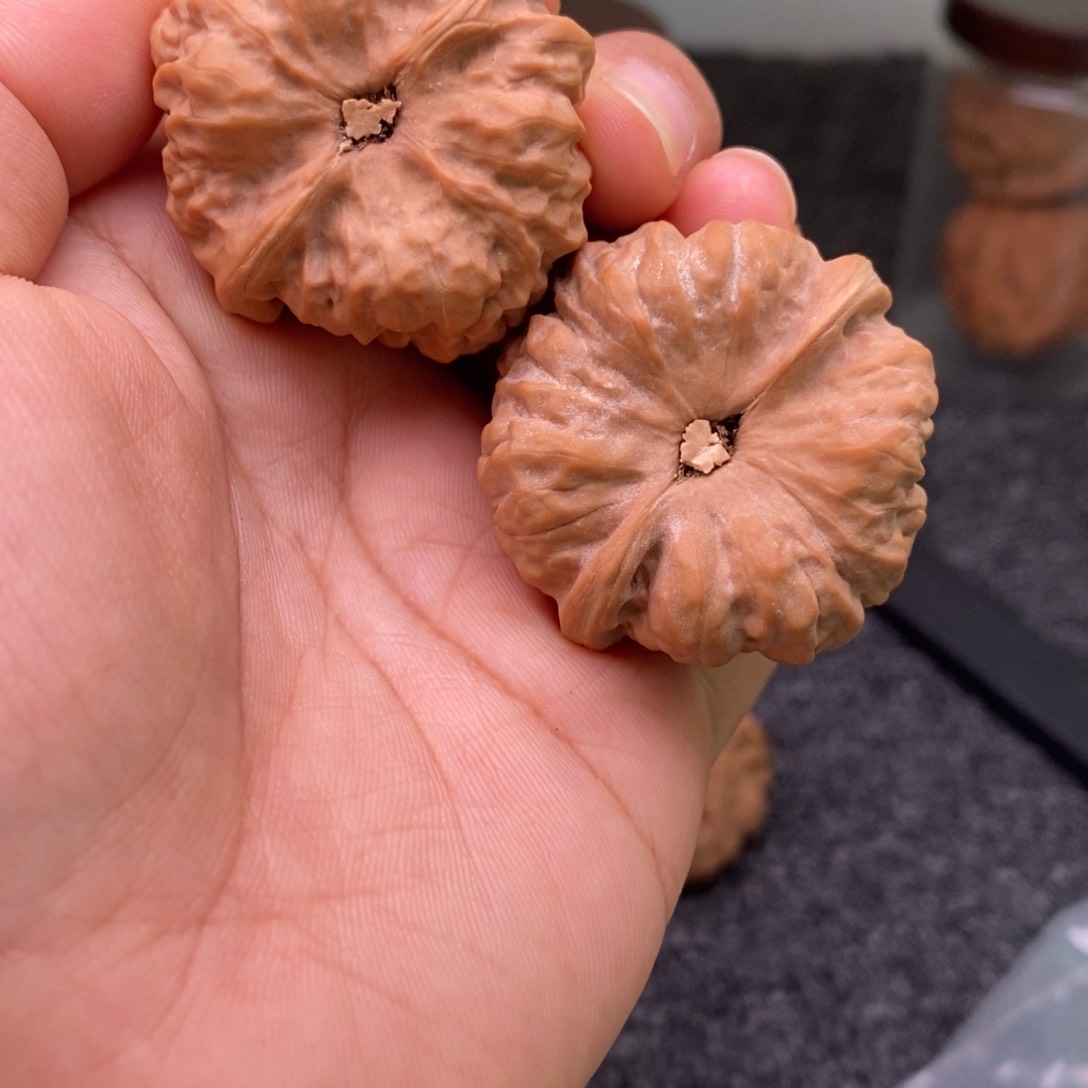 文玩核桃把件38蛤蟆头67