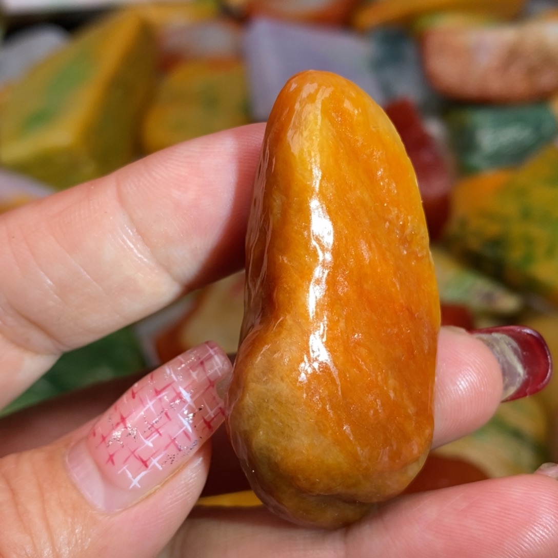 翡翠颈饰未镶嵌缅甸翡翠