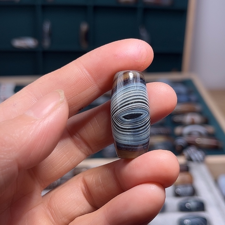 C***e玛瑙/玉髓合金珠宝奇石