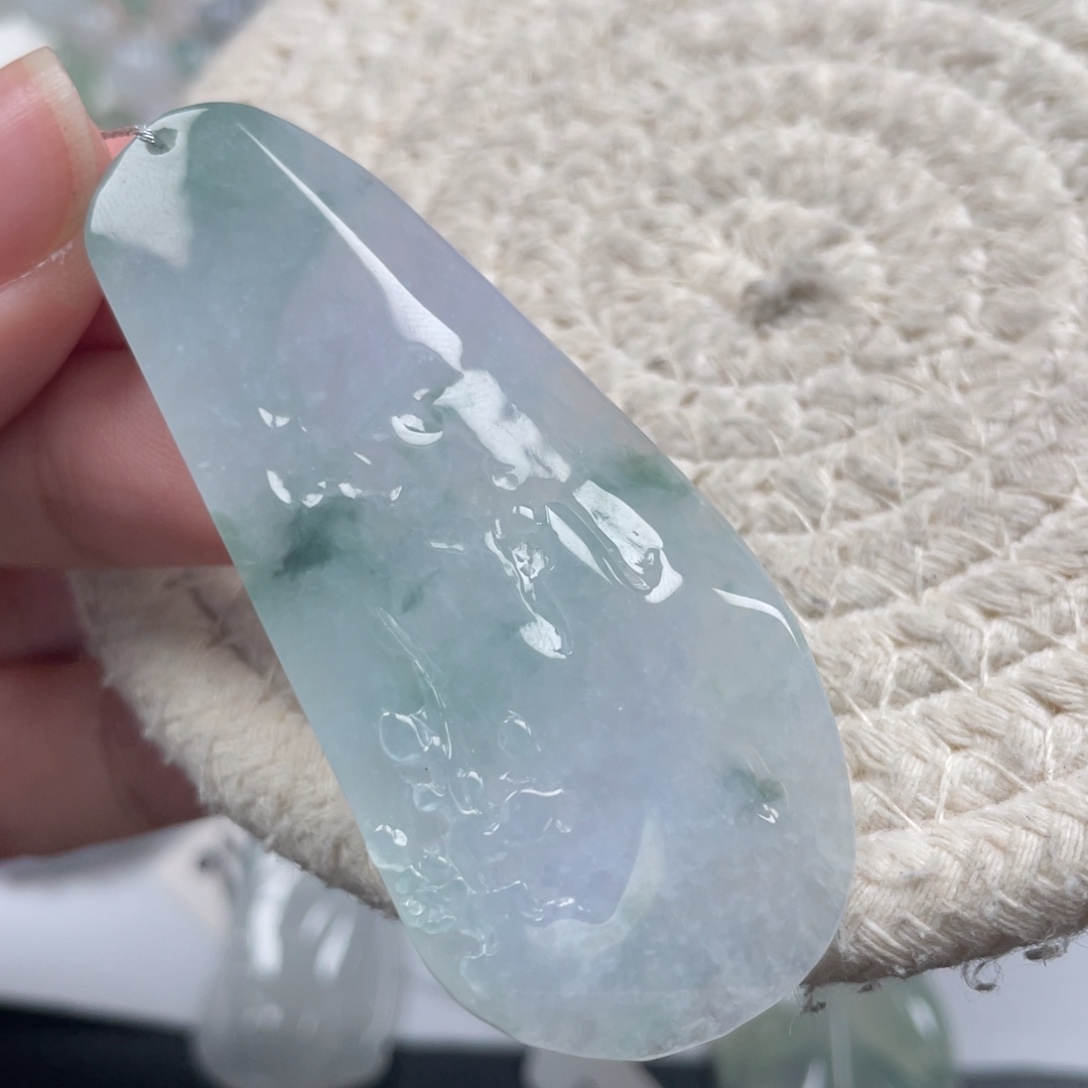 翡翠未镶嵌颈饰天然A货缅甸翡翠