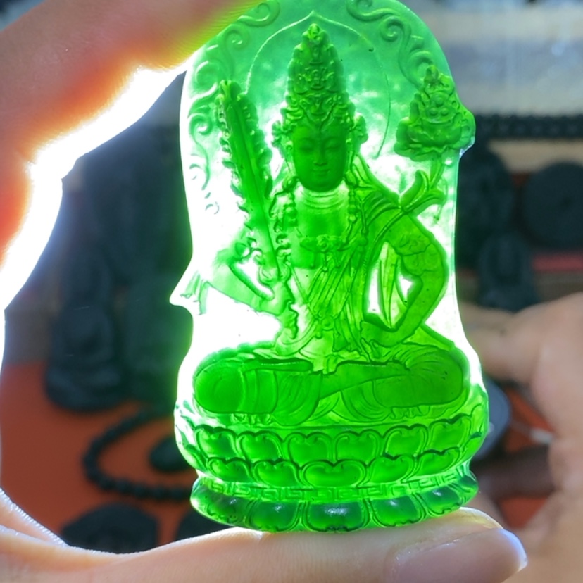 【闪购商品】未镶嵌蛇纹石玉颈饰