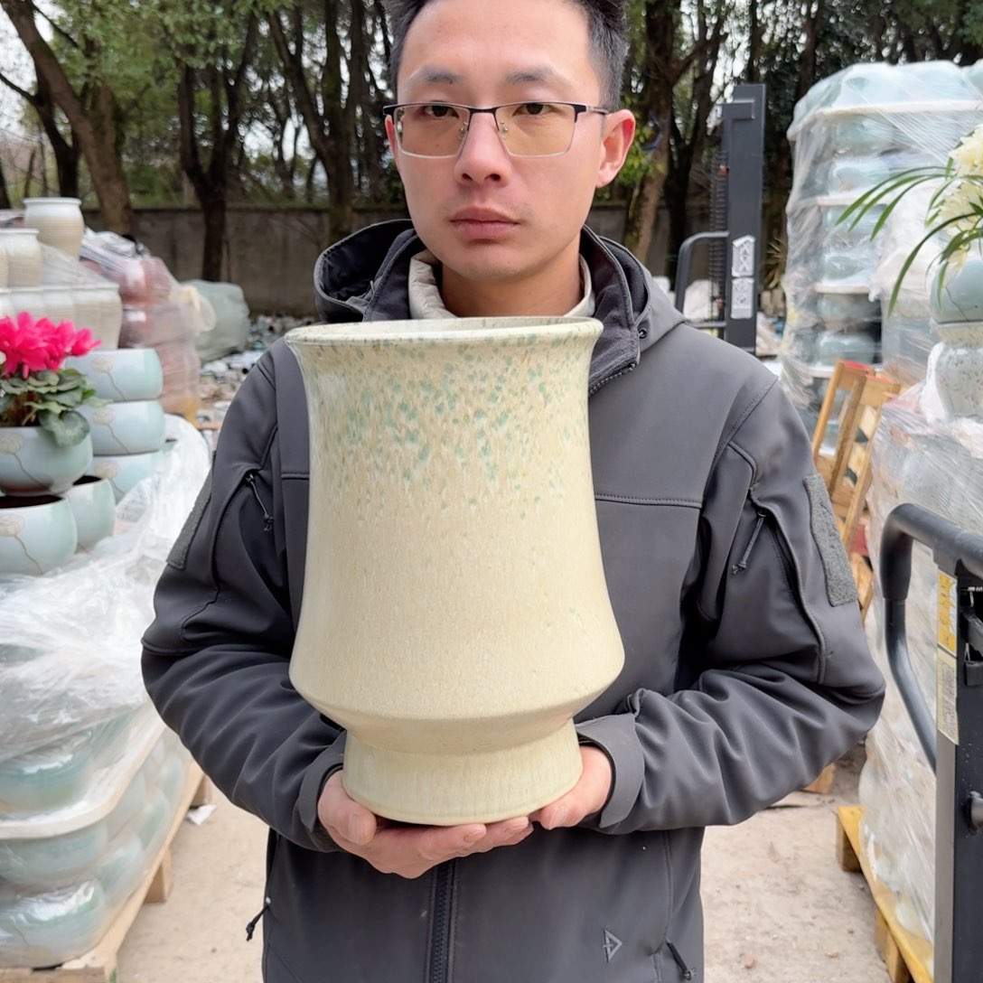 紫砂花盆口20高30（一个金色束腰老庄宋