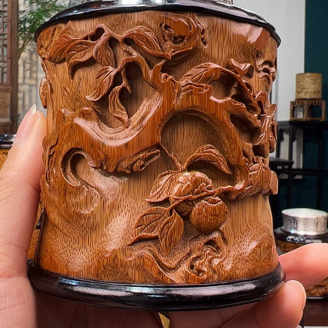 竹花**空事事如意茶叶罐