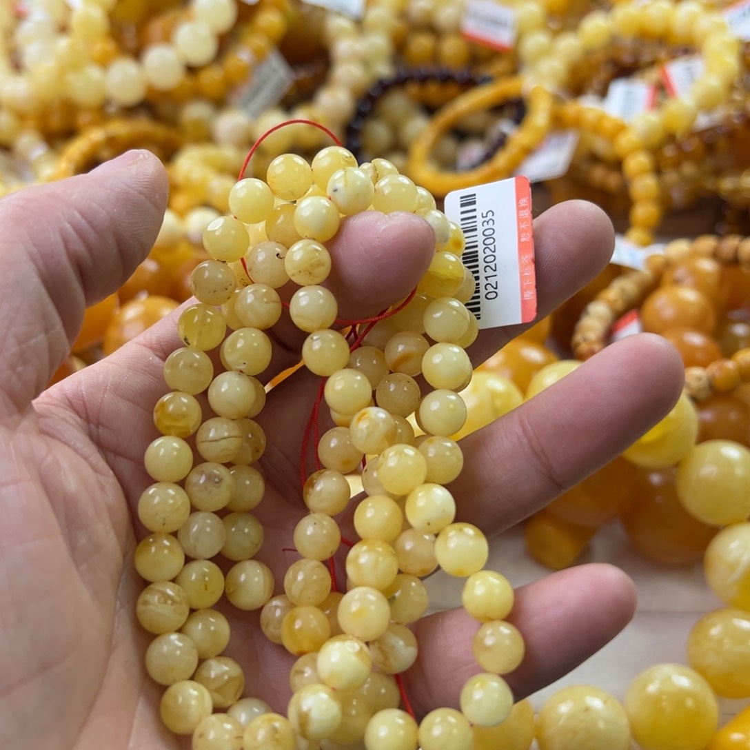 琥珀珠宝奇石未镶嵌