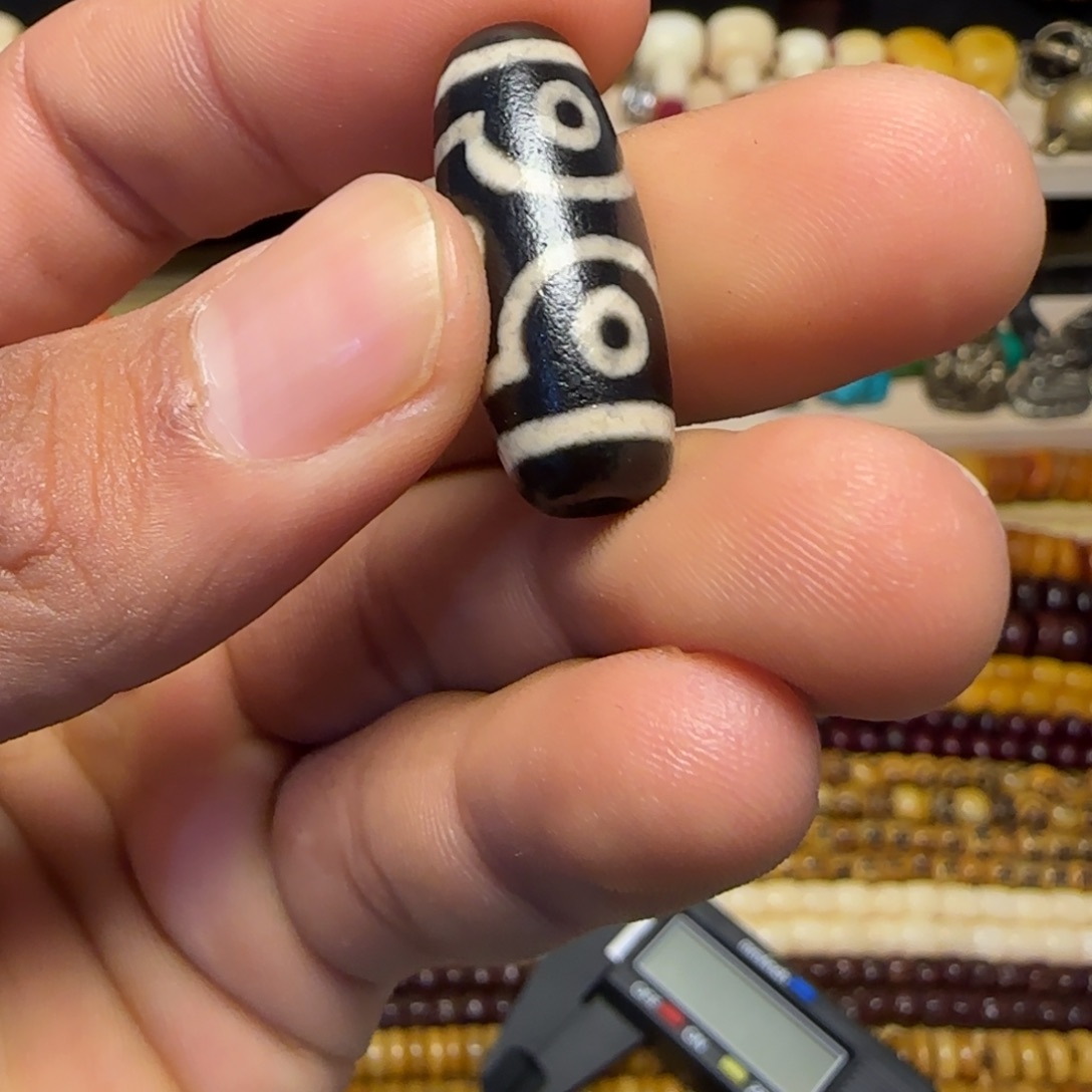 镁***啦格桑工艺坊直播间