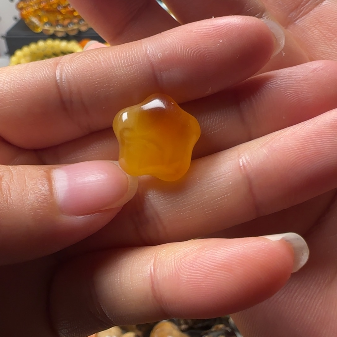 蜜蜡未镶嵌颈饰蜜蜡俏色星星吊坠迷你