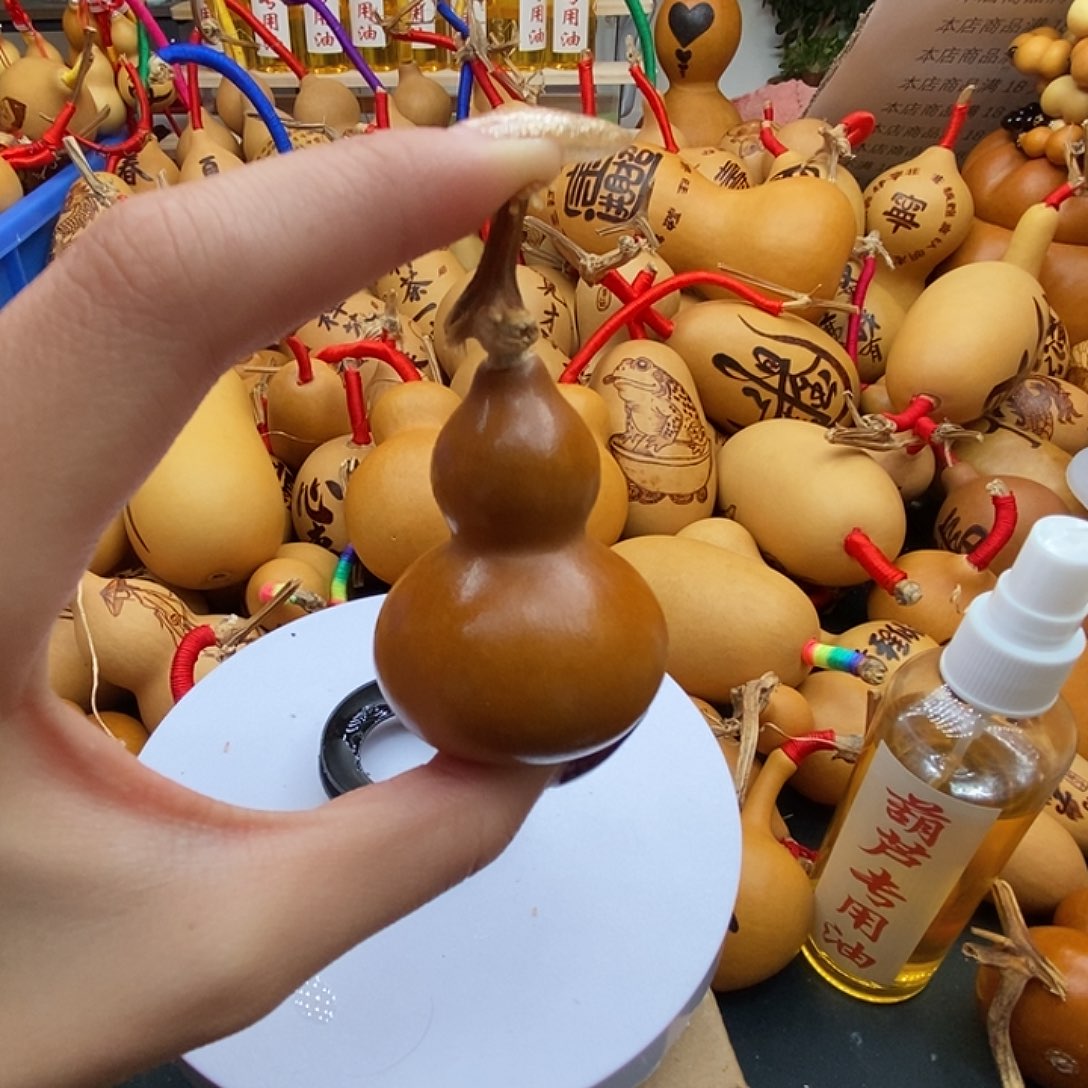 T***L香榧木葫芦工艺品