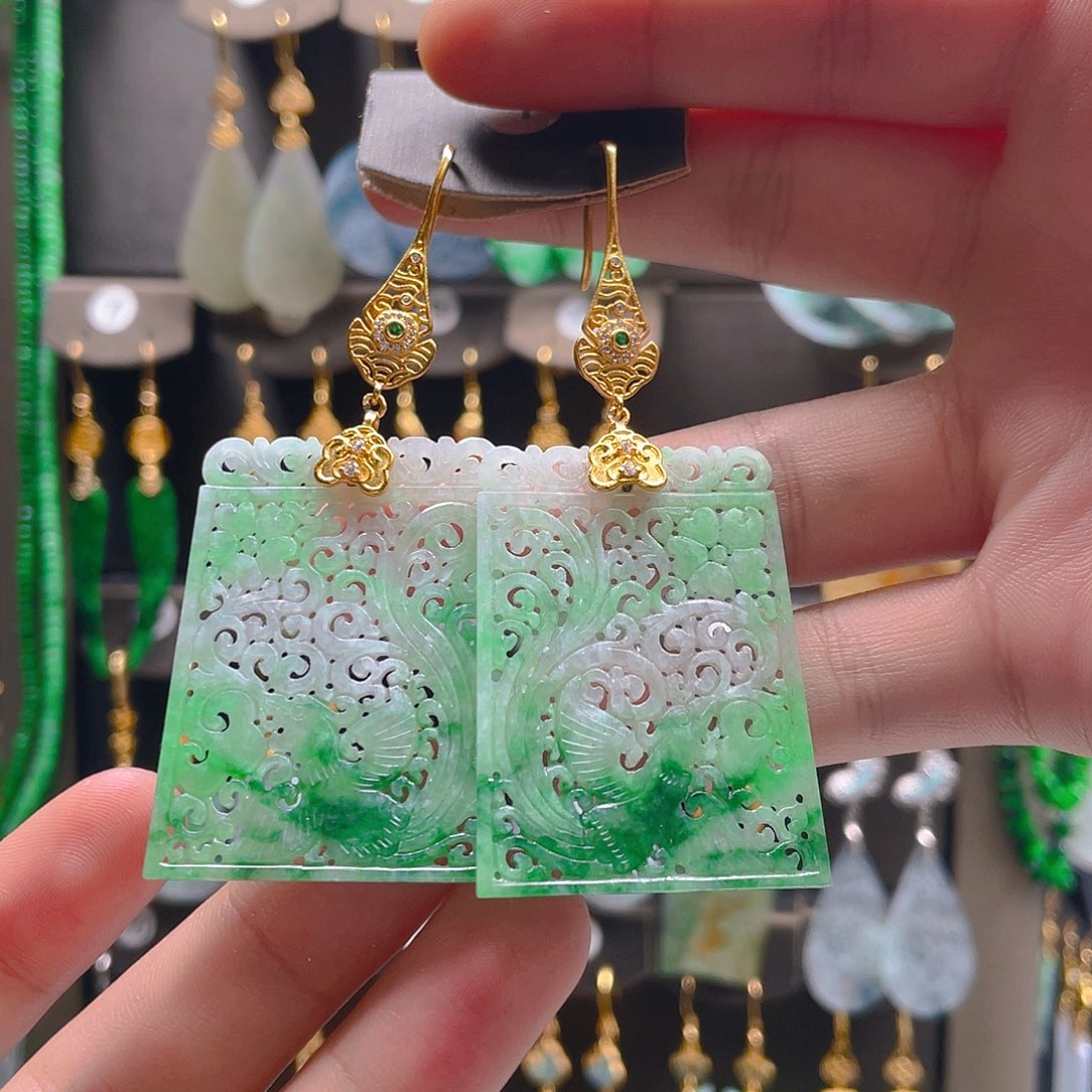 翡翠未镶嵌耳饰翡翠