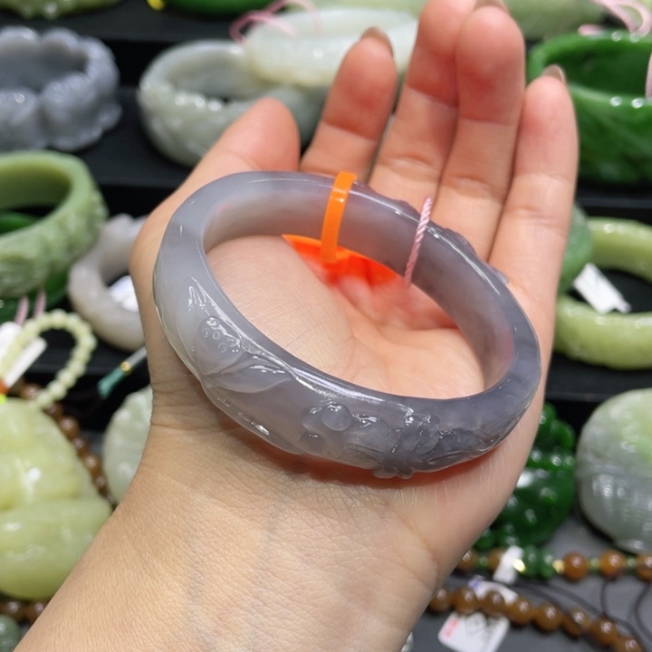 和田玉手镯56圈口 编号92贵妃镯未镶嵌